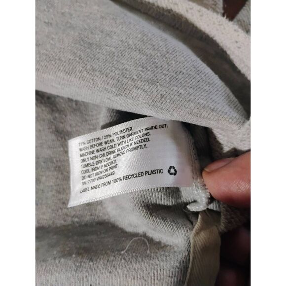 Little Golden Book Moments "Just a little shy" shirt Size: 3T (1302) - Picture 3 of 5